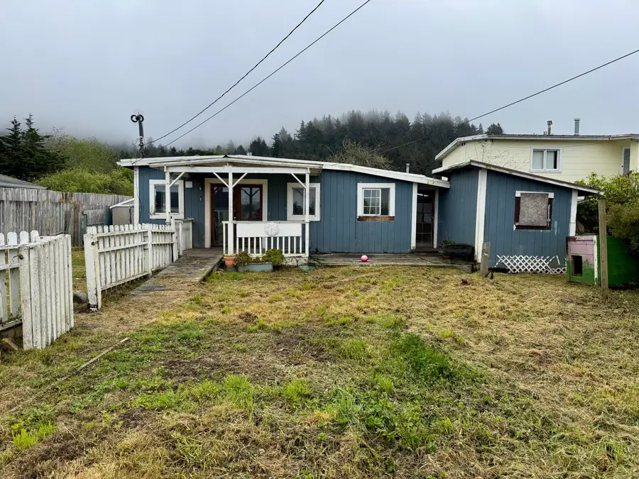 6793 West Avenue, Fields Landing, CA 95537 - #3