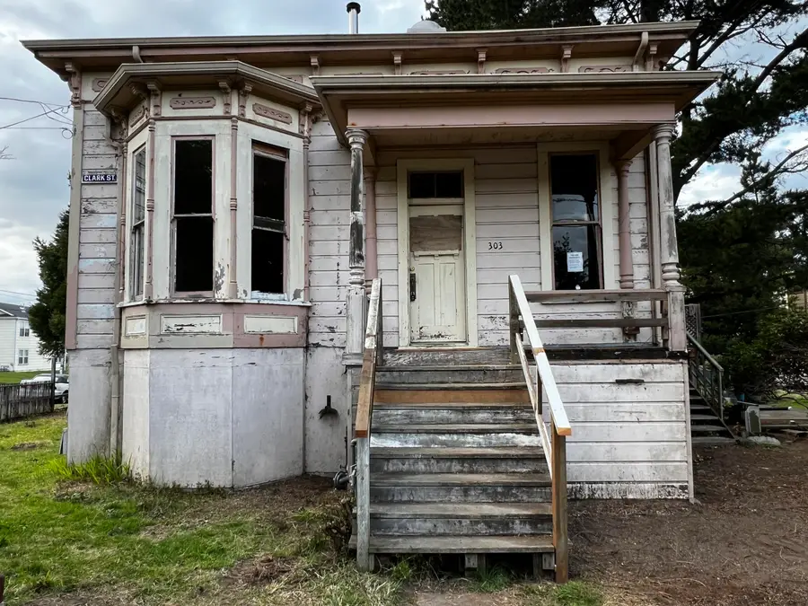 303 Clark Street, Eureka, CA 95501 - #2