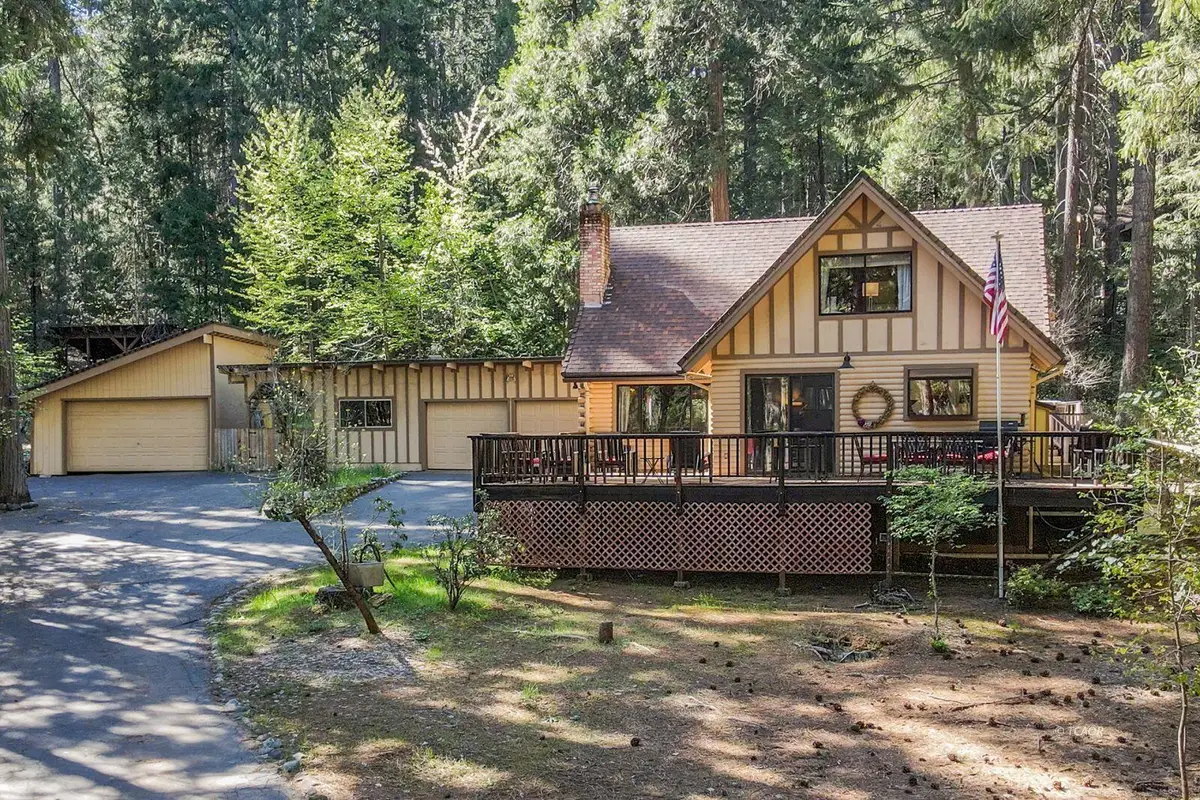 111 N Lakeview Drive, Trinity Center, CA 96091 - #1