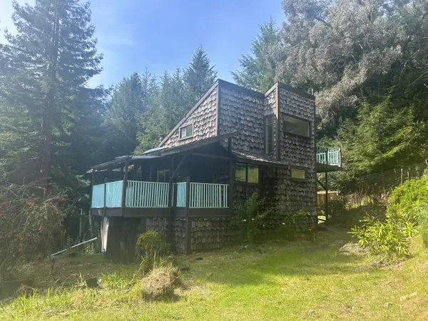 125 Eileen Road, Shelter Cove, CA 95589