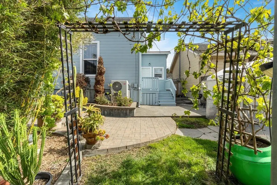 355 Eddy Street, Scotia, CA 95565 - #3