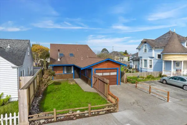 3234 Pine Street, Eureka, CA 95503