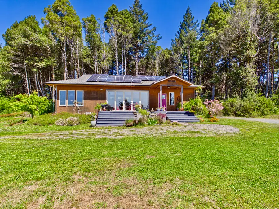 1753 Grenz Lane, Miranda, CA 95553 - #2