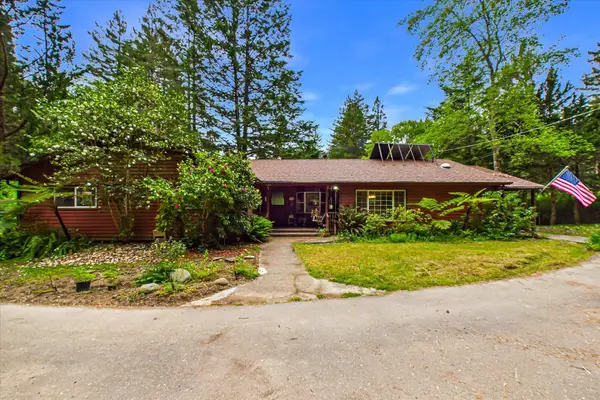 292 Sewell Drive, Weott, CA 95571