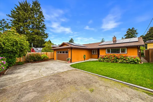 6063 Celilo Lane, Cutten, CA 95503