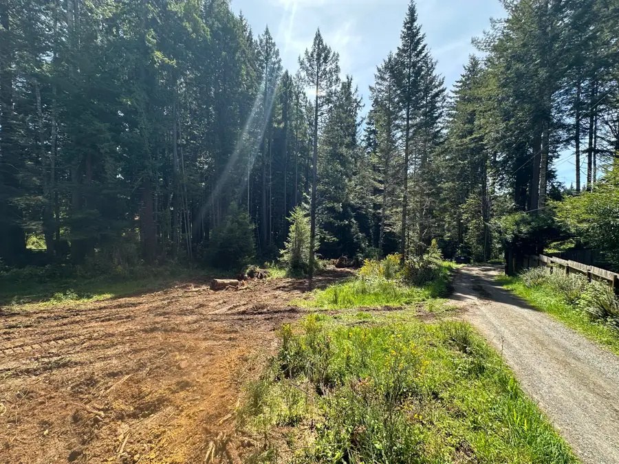 000 Mitchell Road, Eureka, CA 95503 - #2
