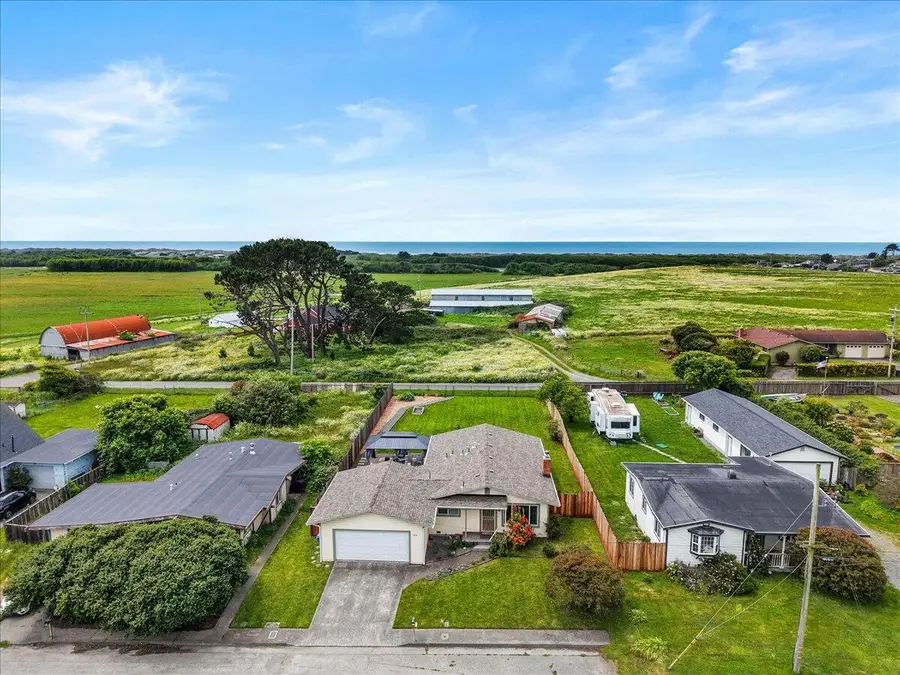 1430 Whitmire Avenue, McKinleyville, CA 95519 - #2