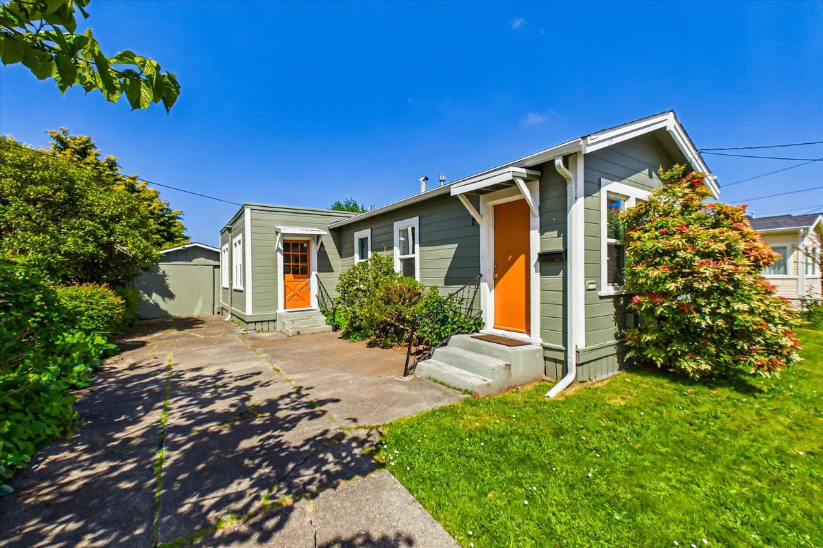 3210 K Street, Eureka, CA 95503 - #1