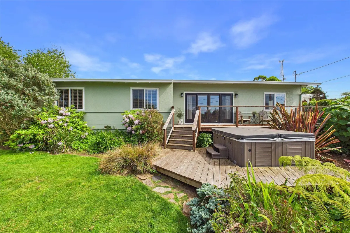 2561 Donna Drive, Humboldt Hill, CA 95503 - #1