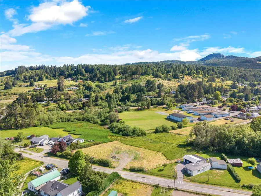 04 Railroad Avenue, Blue Lake, CA 95525 - #2