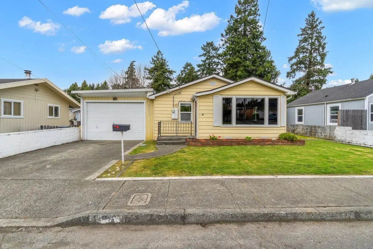 2071 Holly Street, Eureka, CA 95503 - #1