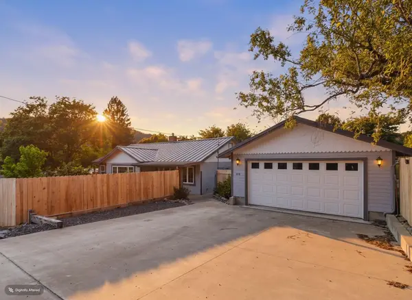 179 School Road, Miranda, CA 95553