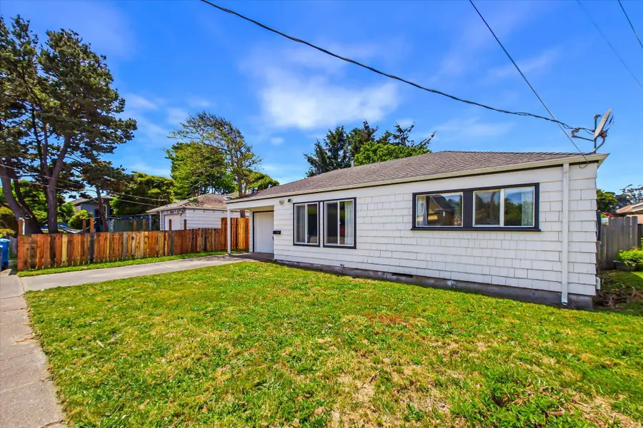 2154 Albee Street, Eureka, CA 95501 - #2