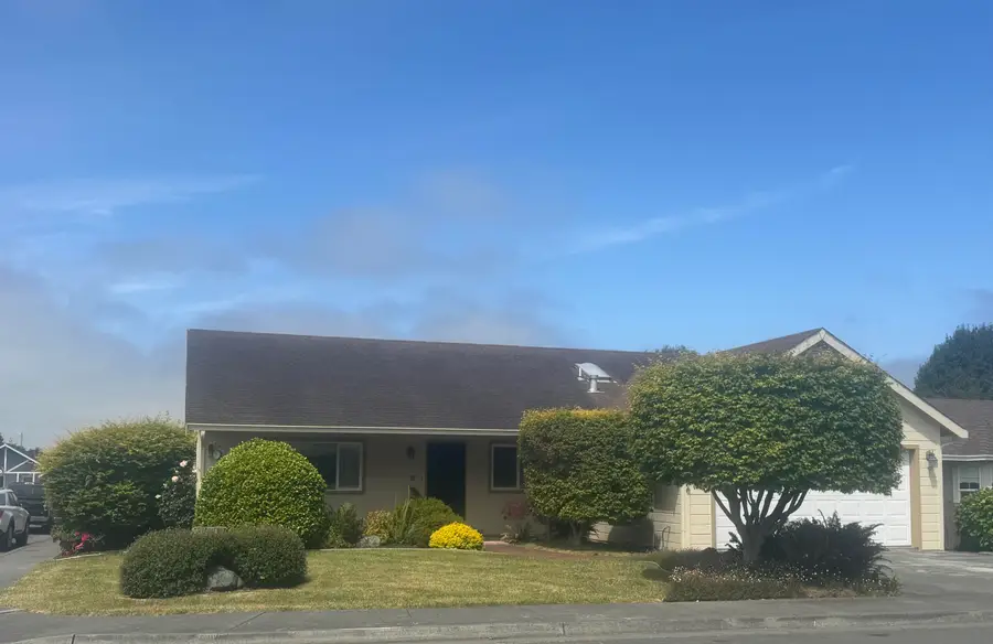 596 Senestraro Way, Fortuna, CA 95540 - #2