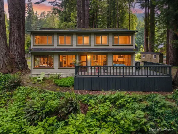 19023 St Hwy 36, Carlotta, CA 95528