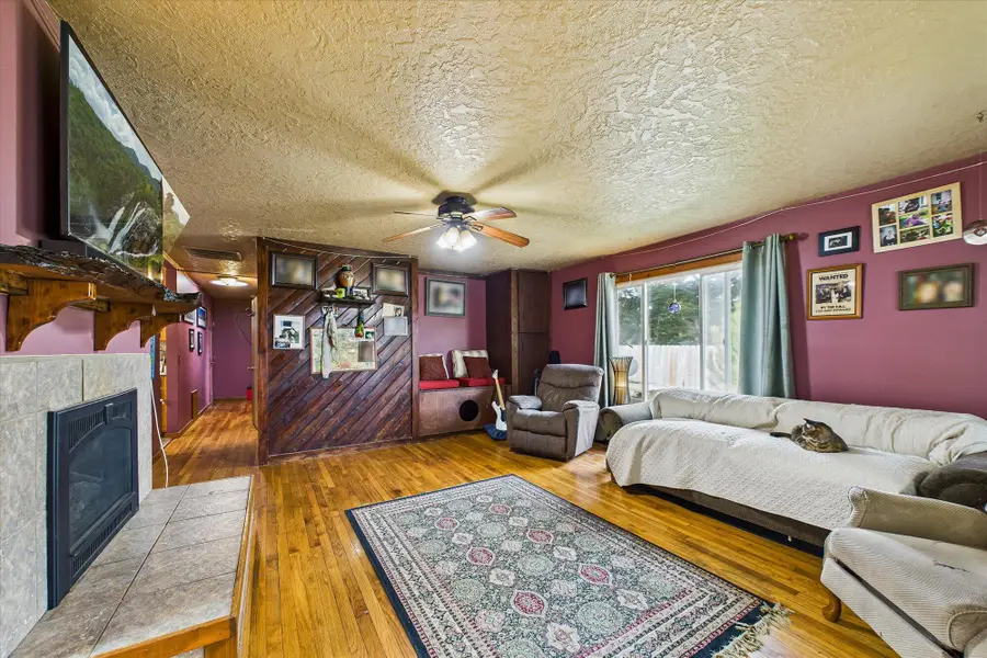 2284 Parkwood Boulevard, Eureka, CA 95503 - #2