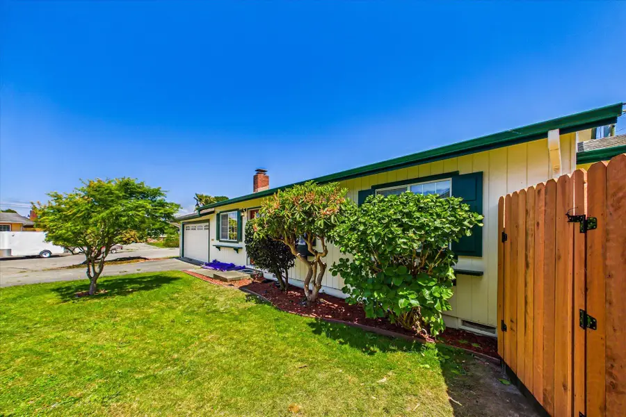 2117 11th Street, Arcata, CA 95521 - #3