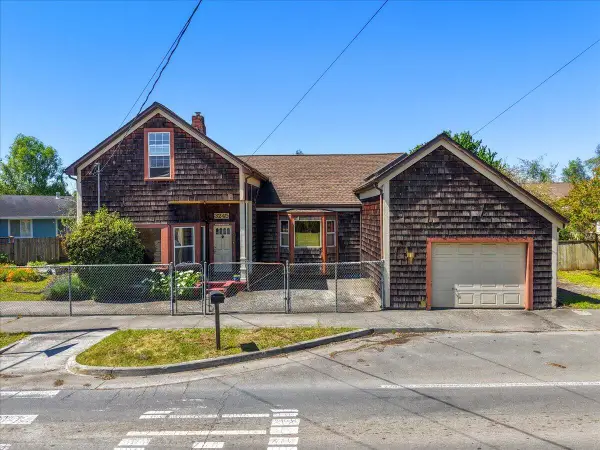 3245 West End Road, Arcata, CA 95521