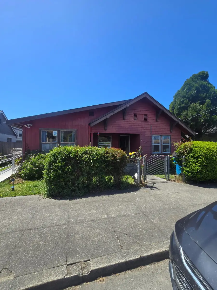 2416 Union Street, Eureka, CA 95501 - #2