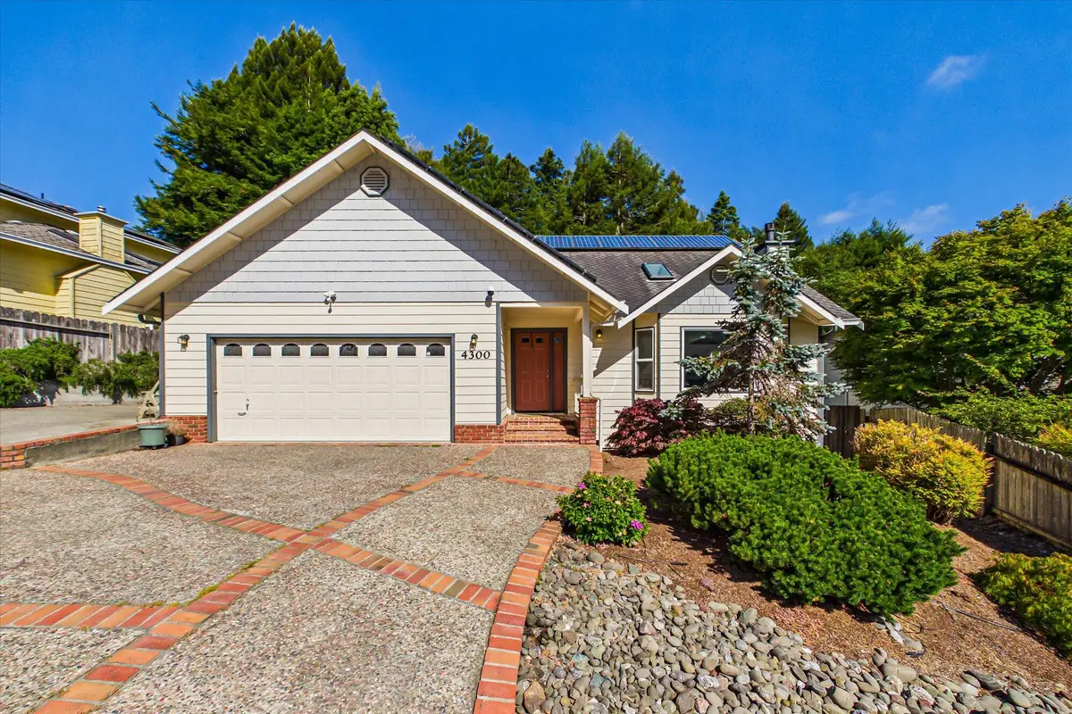 4300 Liberty Bell Court, Eureka, CA 95503 - #1