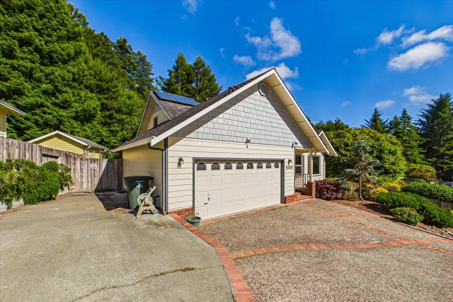 4300 Liberty Bell Court, Eureka, CA 95503 - #2