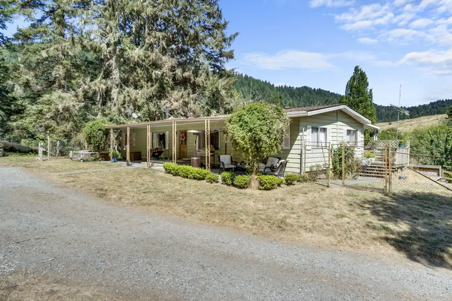 1750 Williams Creek Road, Ferndale, CA 95536 - #2