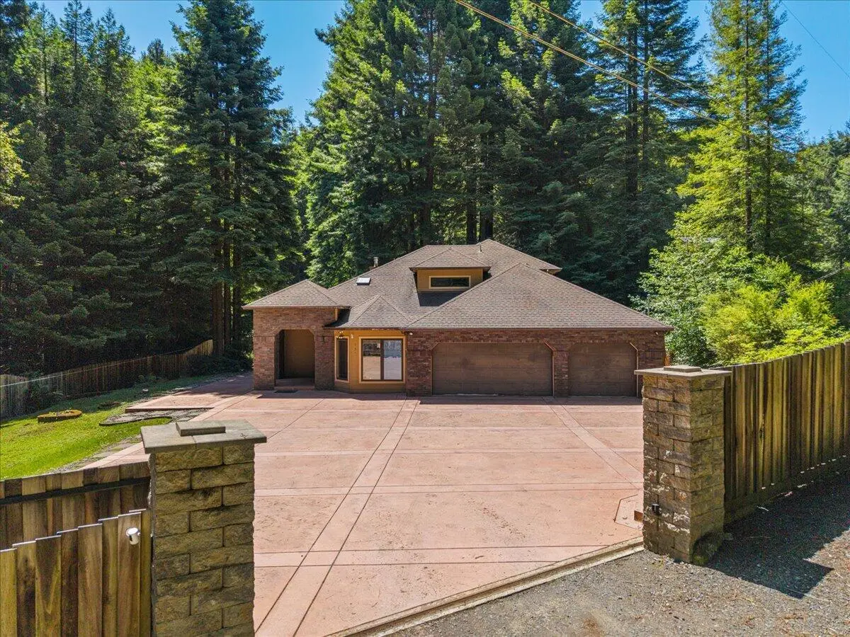 132 Pepperwood Lane, Arcata, CA 95521 - #1