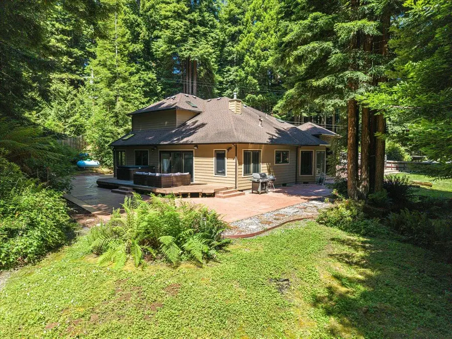 132 Pepperwood Lane, Arcata, CA 95521 - #2