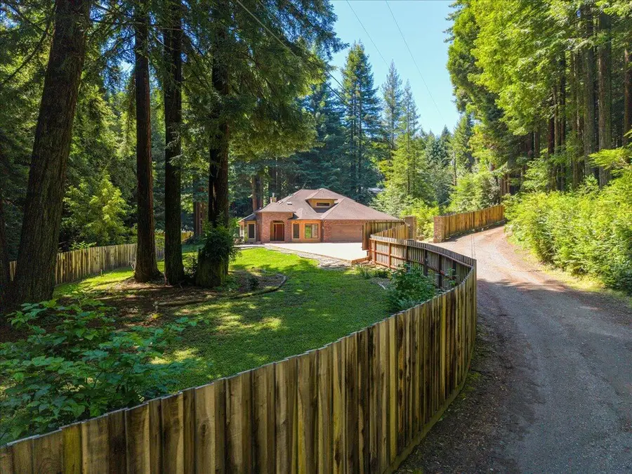 132 Pepperwood Lane, Arcata, CA 95521 - #3