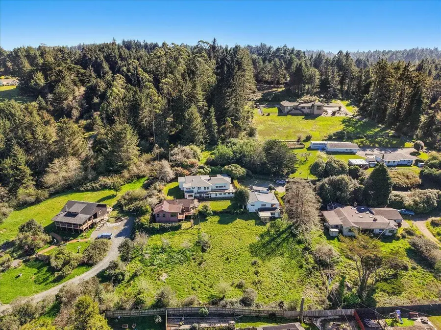 6481 Humboldt Hill Road, Eureka, CA 95503 - #3