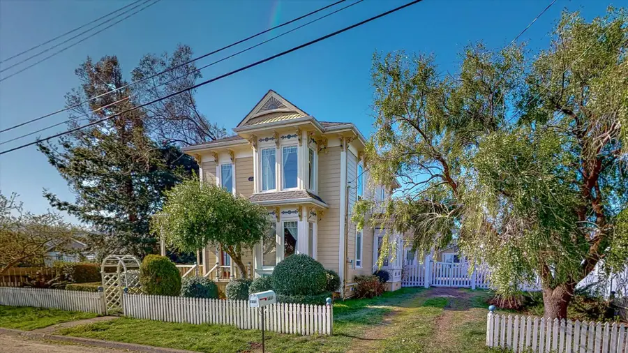 1337 Lincoln Street, Ferndale, CA 95536 - #3