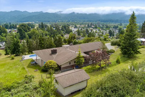 264 Davis Street, Blue Lake, CA 95525