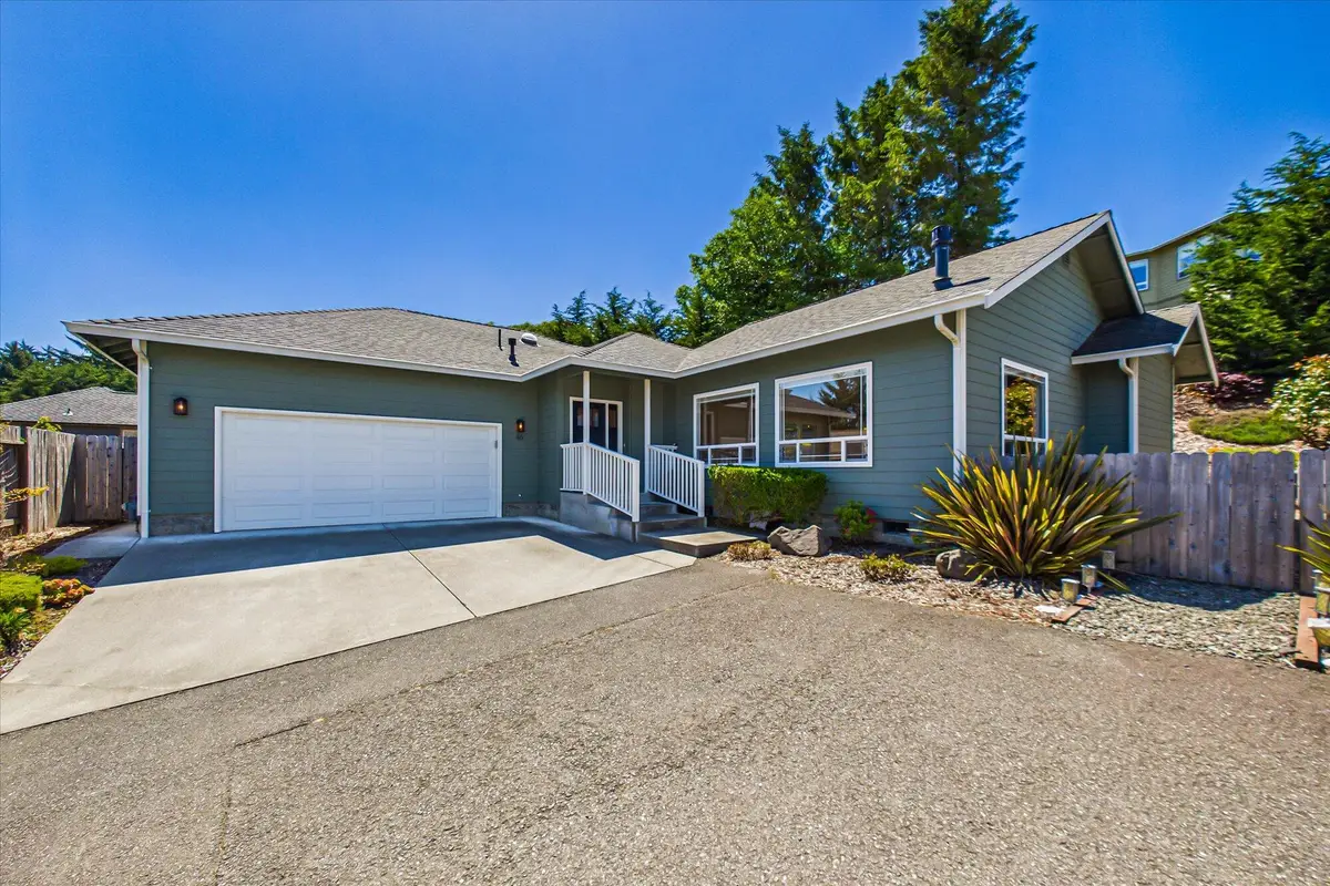 46 Blue Spruce Drive, Eureka, CA 95503 - #1