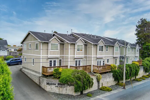 1435 Dean Street, Myrtletown, CA 95501