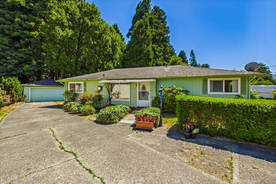 1185 Eeloa Avenue, Rio Dell, CA 95562 - #3