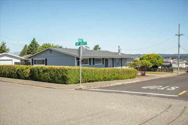 1758 Wood St Street, Fortuna, CA 95540