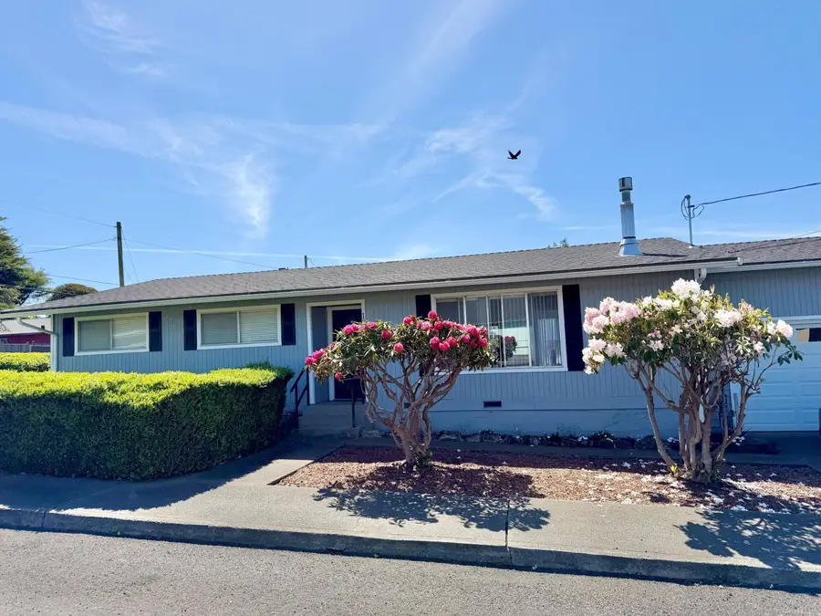 1758 Wood St Street, Fortuna, CA 95540 - #3