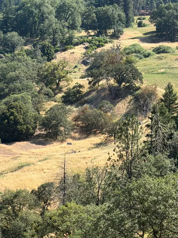 450 94th Street, Mad River, CA 95552