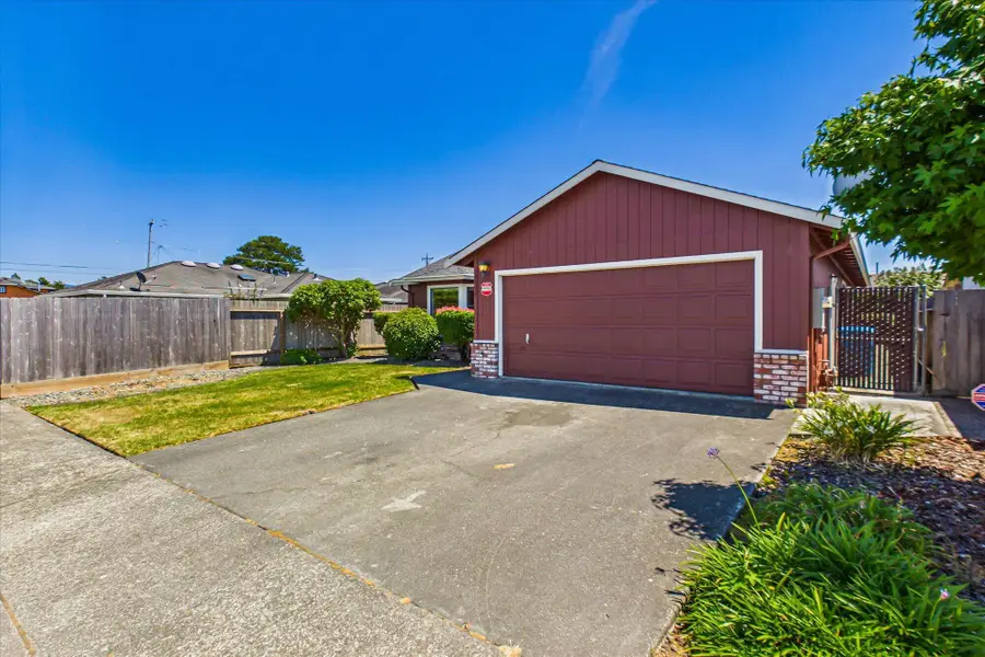 3570 Glenwood Street, Eureka, CA 95501 - #3