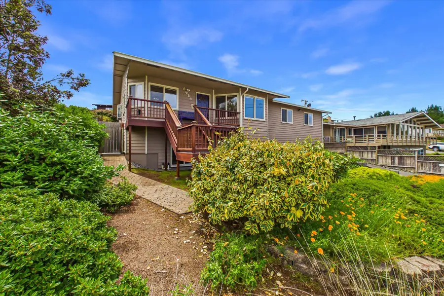 6639 Emerson Court, Eureka, CA 95503 - #2