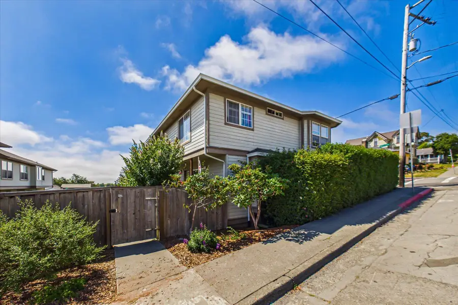 825 12th Street, Arcata, CA 95521 - #2