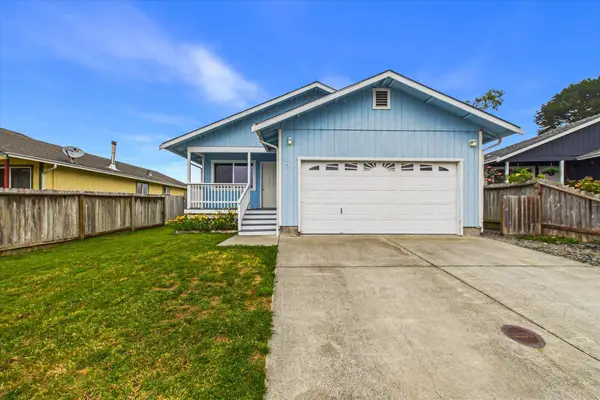 1055 Kirkwood Court, McKinleyville, CA 95519