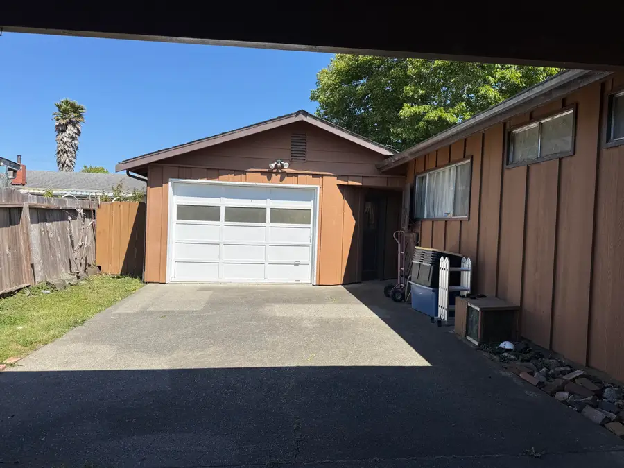 1006 Lawndale Drive, Fortuna, CA 95540 - #2