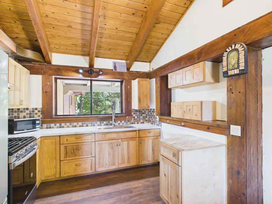 2335 Crooked Prairie Road, Garberville, CA 95542 - #3