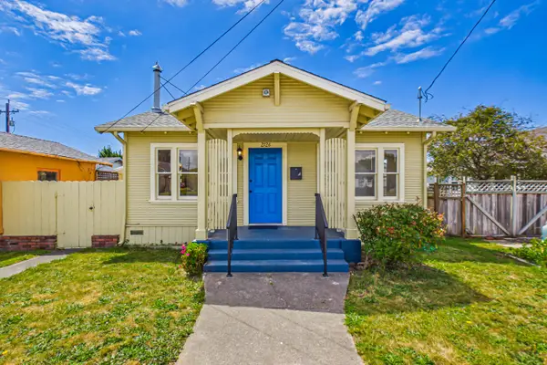 2726 J Street, Eureka, CA 95501