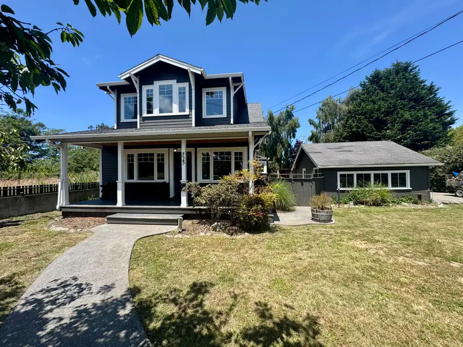 725 Vanston Street, Ferndale, CA 95536 - #3