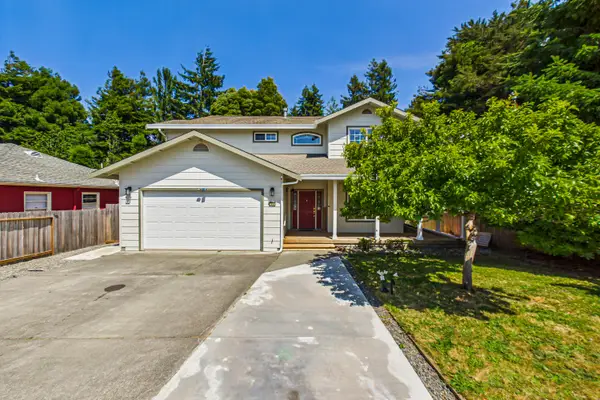 1999 Munson Court, Eureka, CA 95501