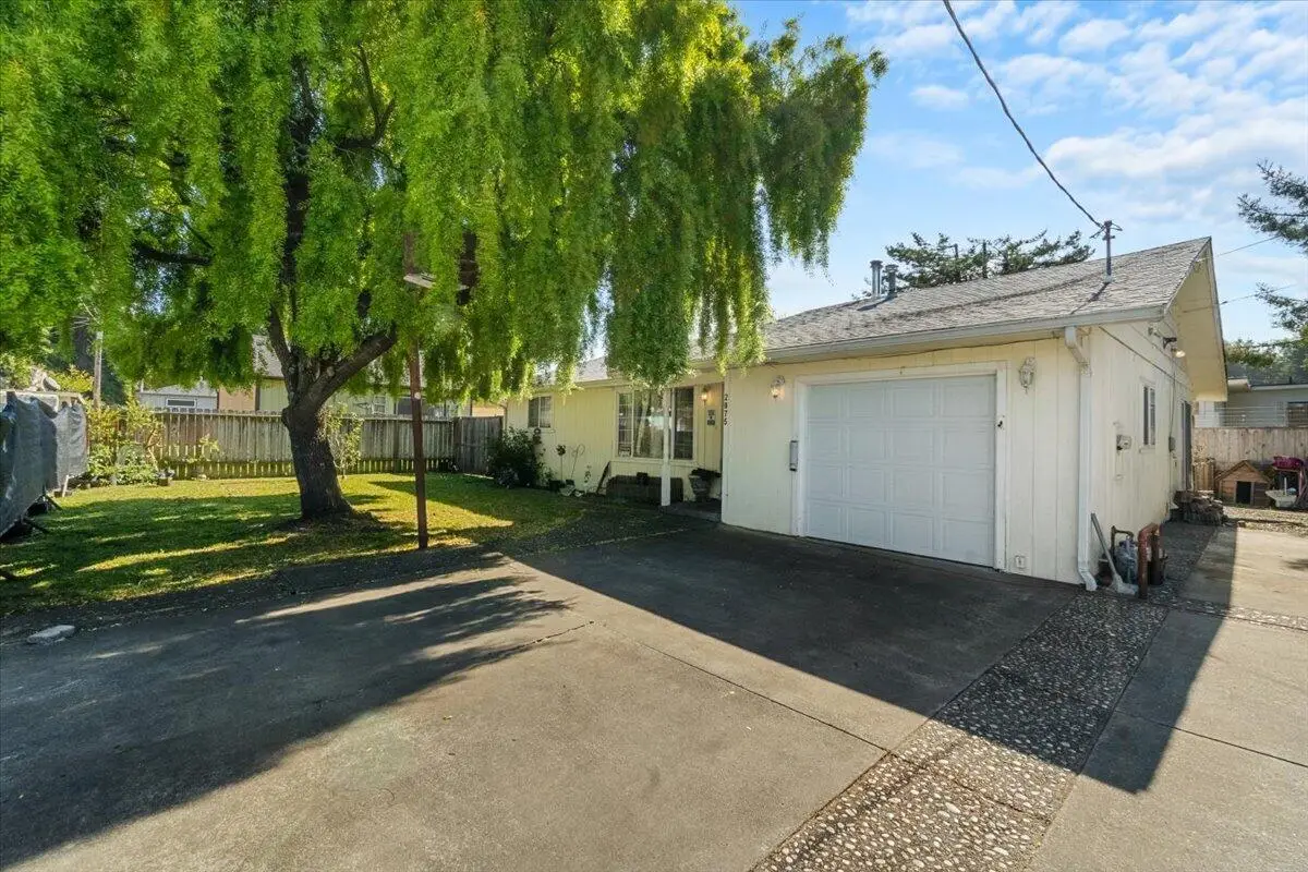2075 Simmons Road, Eureka, CA 95503 - #1