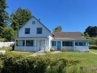 6711 Rohnerville Road, Hydesville, CA 95547