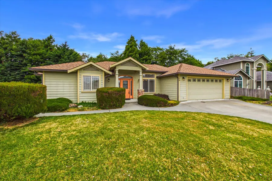 126 Arizzi Court, Fortuna, CA 95540 - #3